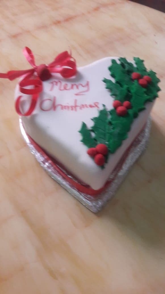 Sundries and Allied Bakeries cake design 12